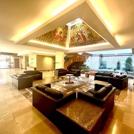 1420 Lujosa Habitacion - Hotel Akros Quito Ngoại thất bức ảnh