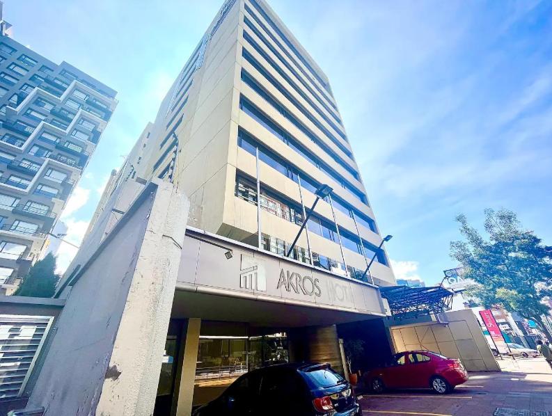 1420 Lujosa Habitacion - Hotel Akros Quito Ngoại thất bức ảnh