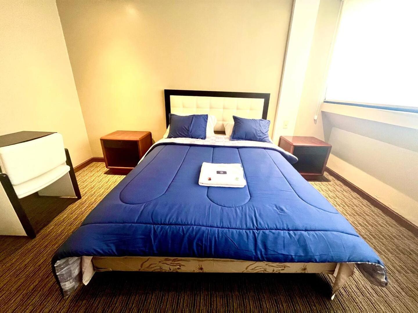 1420 Lujosa Habitacion - Hotel Akros Quito Ngoại thất bức ảnh